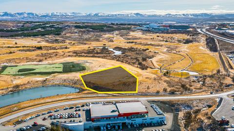 Aerial view of the lot at Krókháls 20